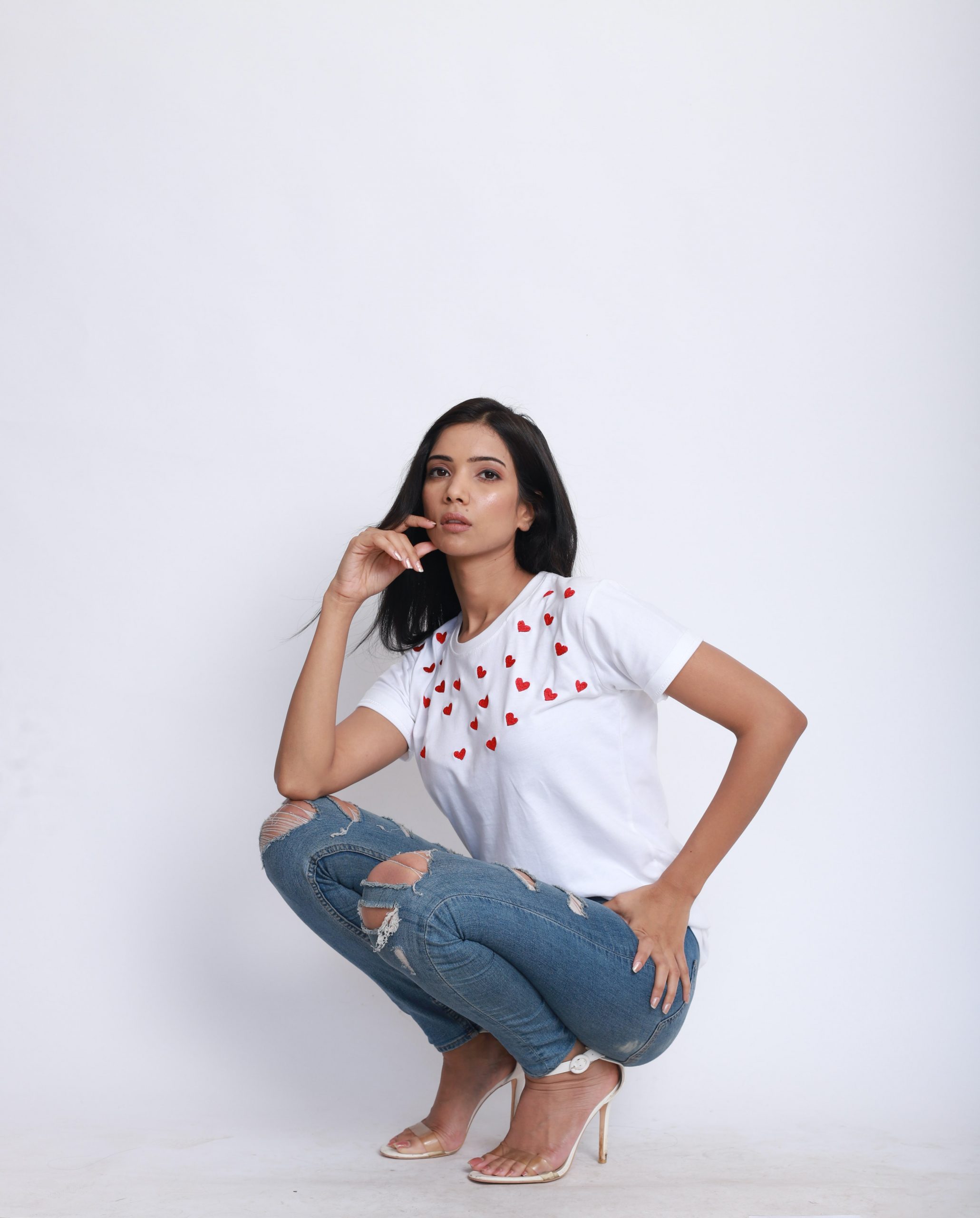 White Red Heart Tshirt - Image 3